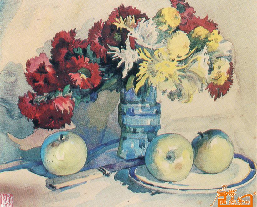 果和花瓶
